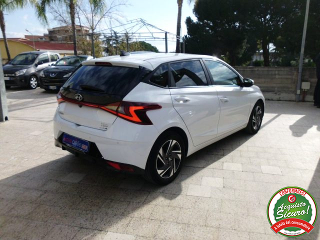 HYUNDAI i20 usata, con Autoradio