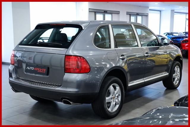 PORSCHE Cayenne usata, con Autoradio