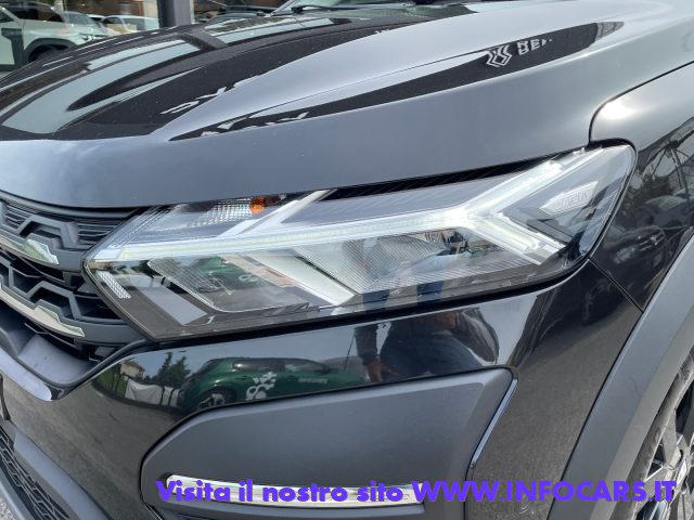 DACIA Jogger usata, con Fari LED