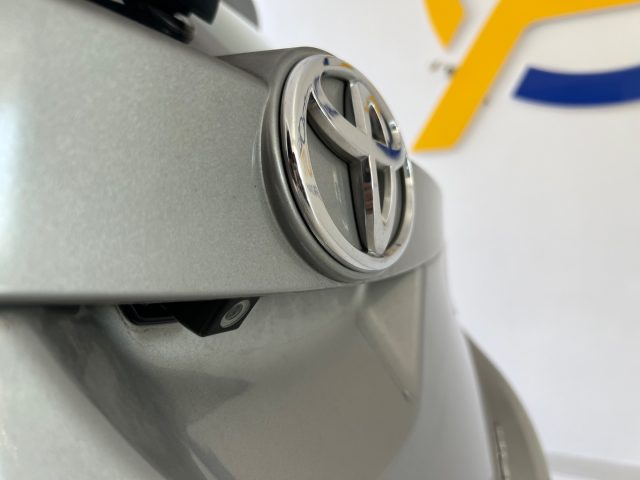 TOYOTA Auris usata 22