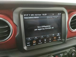 JEEP Wrangler usata, con USB