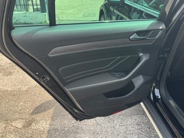 VOLKSWAGEN Passat Alltrack usata, con Vetri oscurati