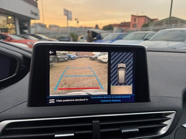 PEUGEOT 3008 usata, con Controllo elettronico della corsia