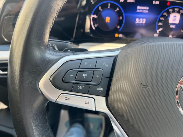 VOLKSWAGEN Golf usata, con Autoradio