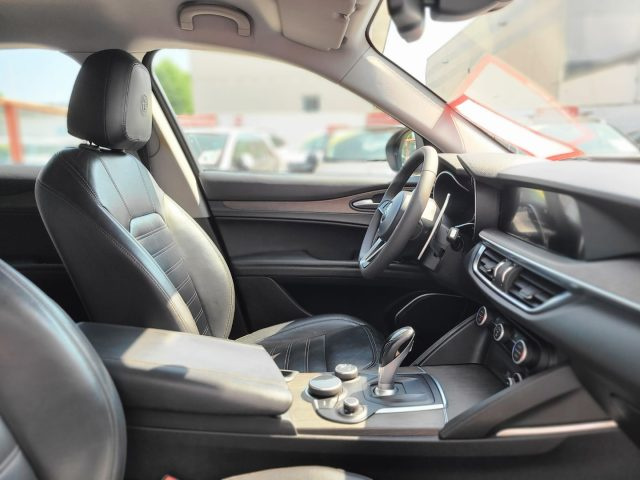 ALFA ROMEO Stelvio usata, con USB