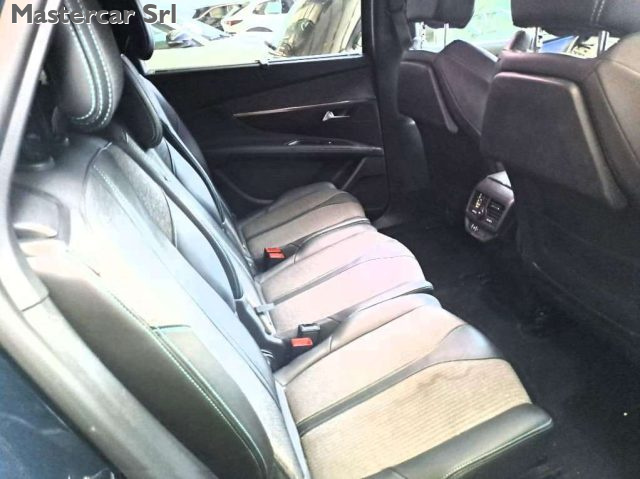 PEUGEOT 5008 usata, con Boardcomputer
