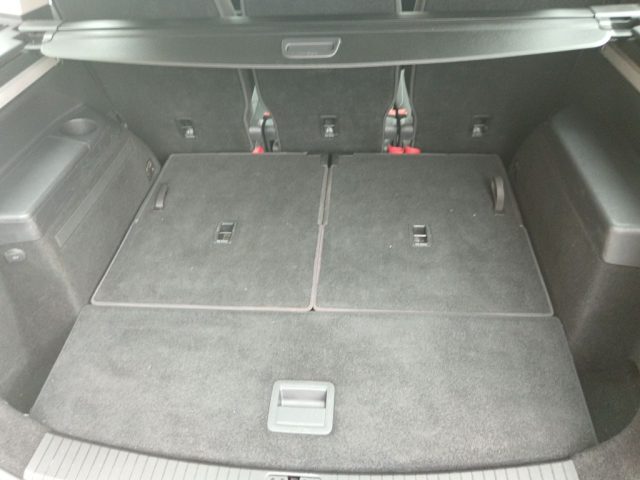 VOLKSWAGEN Touran usata, con Cruise Control