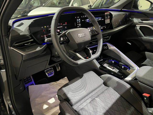 AUDI Q5 usata, con Controllo automatico clima