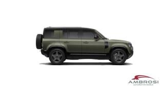 LAND ROVER Defender usata 1