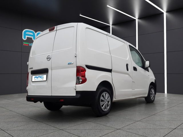 NISSAN NV200 usata, con Fendinebbia