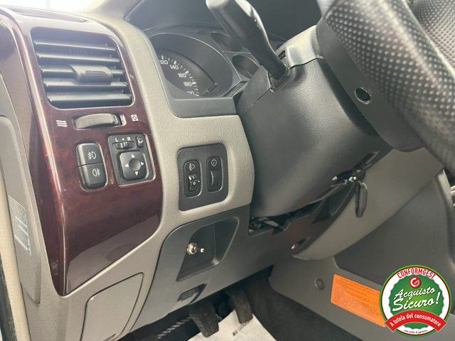 MITSUBISHI Pajero usata 14
