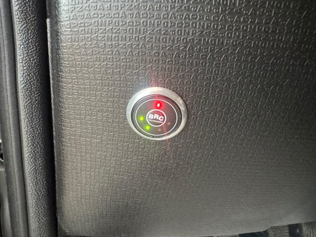 FIAT Panda Cross usata, con Servosterzo