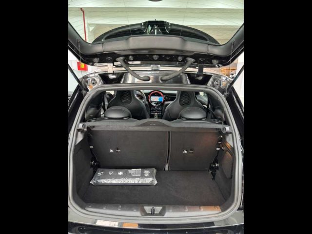 MINI Mini usata, con Fari LED