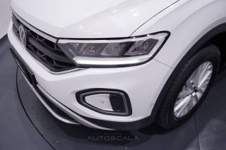 VOLKSWAGEN T-Roc usata 31
