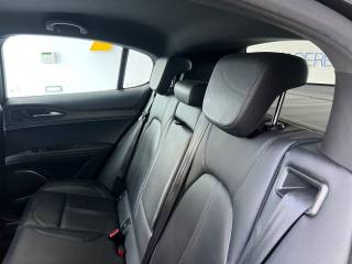ALFA ROMEO Stelvio usata, con Regolazione elettrica sedili