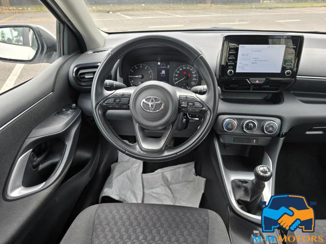 TOYOTA Yaris usata, con Volante multifunzione