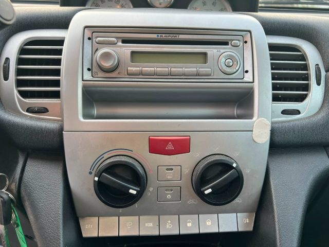 LANCIA Ypsilon usata 13