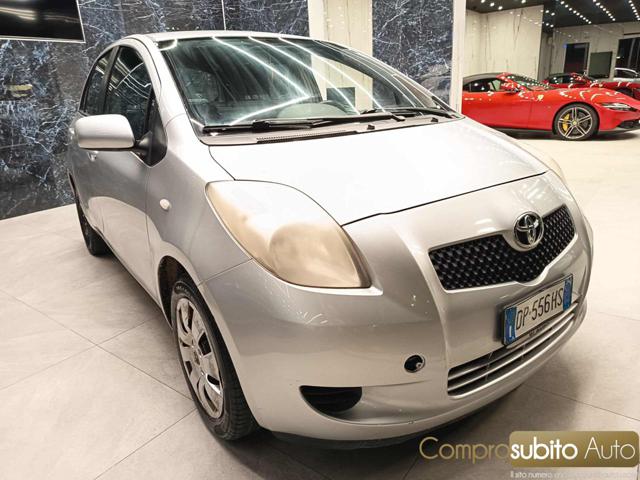 TOYOTA Yaris usata, con Airbag laterali