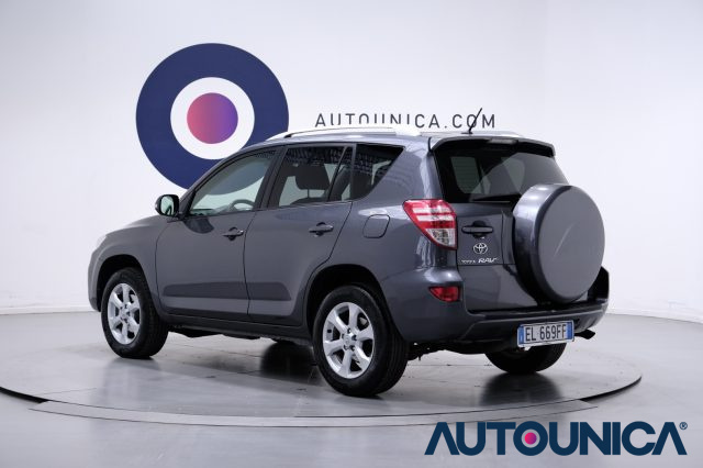 TOYOTA RAV 4 MY23 usata, con Regolazione elettrica sedili