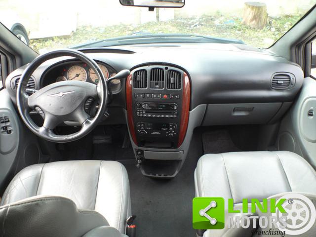 CHRYSLER Grand Voyager usata, con Autoradio