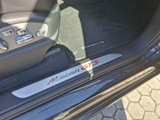 PORSCHE Macan usata 75