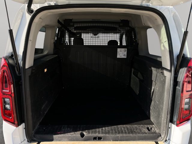 OPEL Combo usata, con Sensore di luce