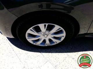 PEUGEOT 208 usata, con Sensore di luce