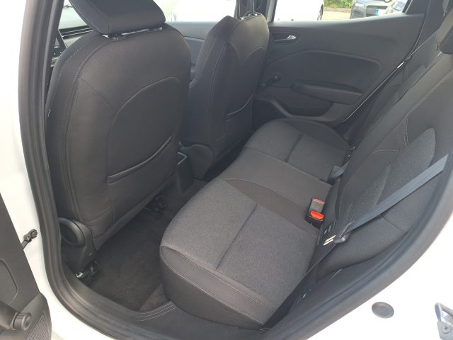 RENAULT Clio usata, con Touch screen
