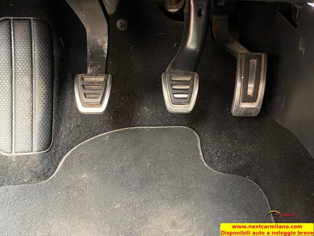 VOLKSWAGEN Polo usata, con USB