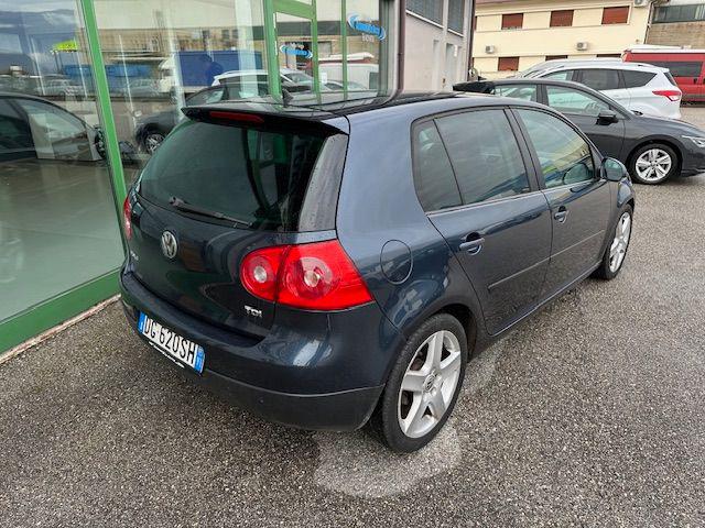 VOLKSWAGEN Golf usata, con Airbag Passeggero