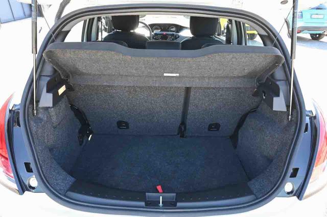 LANCIA Ypsilon usata, con Controllo trazione