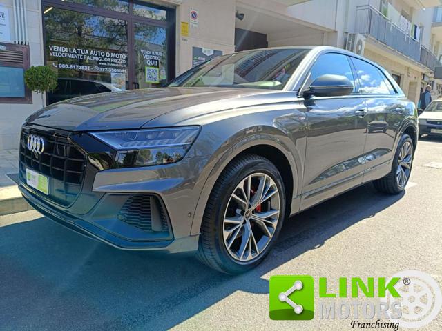 AUDI Q8 usata, con Luci diurne
