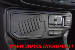 JEEP Renegade usata, con USB