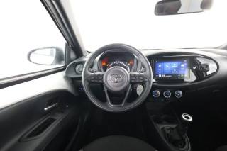 TOYOTA Aygo X usata 10
