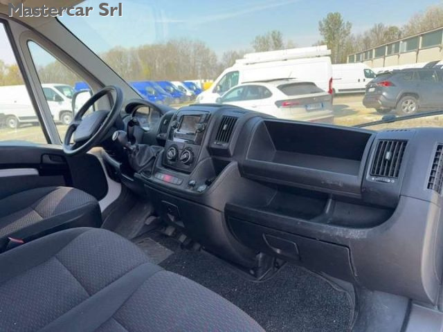 PEUGEOT Boxer usata, con Boardcomputer