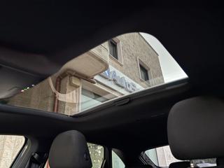 VOLKSWAGEN Taigo usata, con Tetto panorama