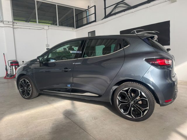 RENAULT Clio usata, con Autoradio