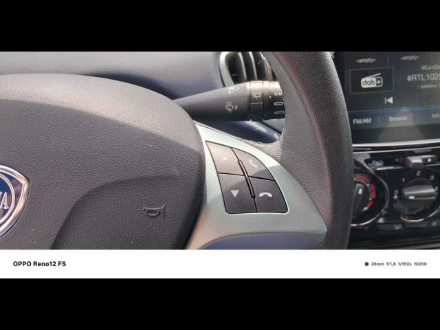 LANCIA Ypsilon usata, con Servosterzo
