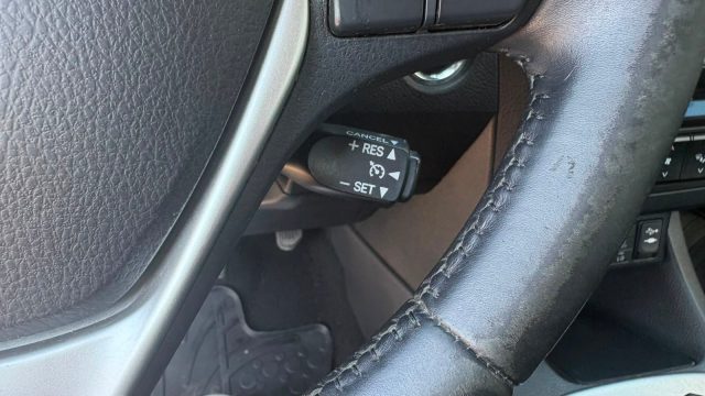 TOYOTA Auris usata, con Climatizzatore