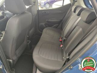 HYUNDAI i10 usata, con Specchietti laterali elettrici