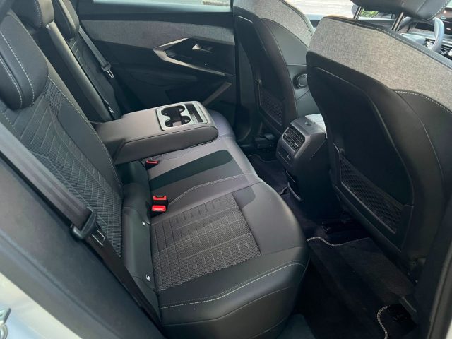PEUGEOT 3008 usata 11