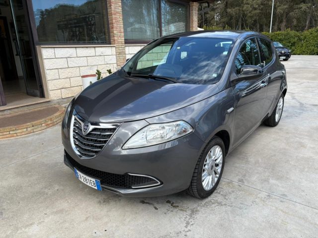 LANCIA Ypsilon usata, con ABS