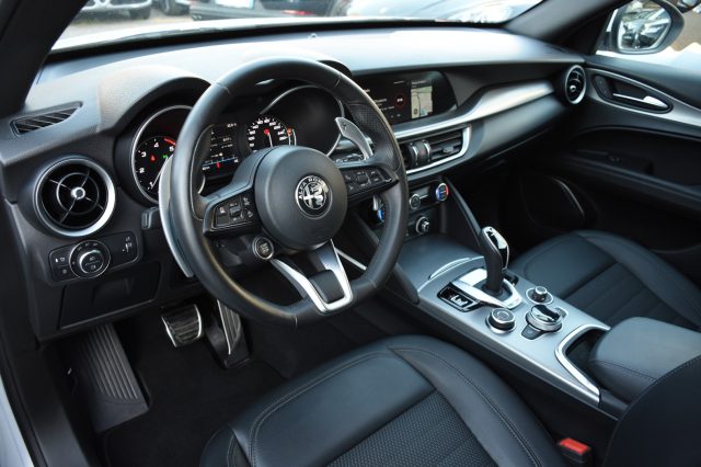 ALFA ROMEO Stelvio usata, con Autoradio