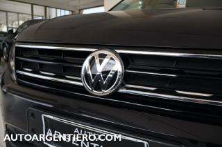 VOLKSWAGEN Tiguan usata, con Hill holder