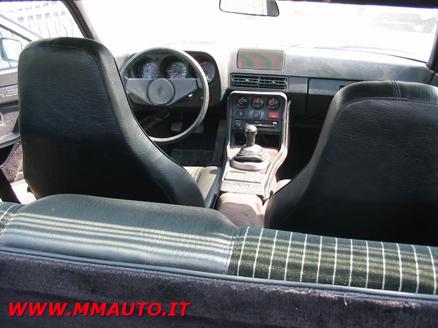 PORSCHE 924 usata, con Servosterzo