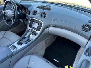 MERCEDES-BENZ SL 55 AMG usata, con Sistema di navigazione