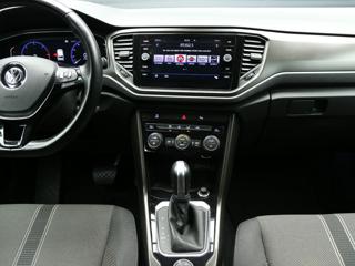 VOLKSWAGEN T-Roc usata, con Controllo automatico clima
