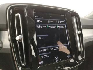 VOLVO XC40 usata, con Volante in pelle
