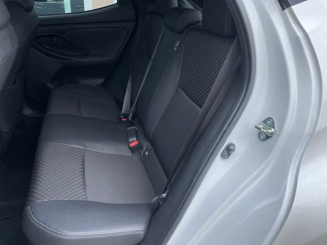 TOYOTA Yaris usata, con Cruise Control