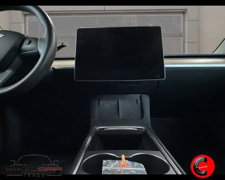 TESLA Model Y usata, con Servosterzo